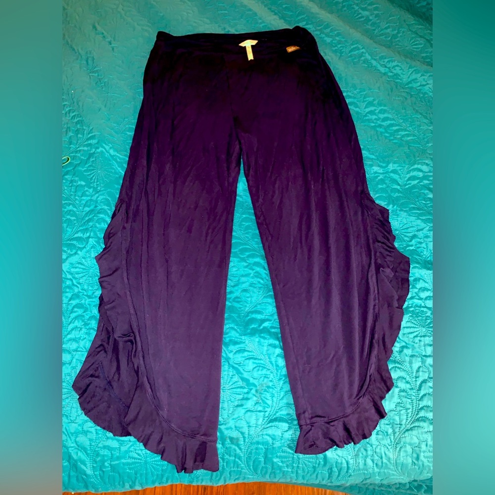 Matilda Jane side ruffle pants (navy - slide slit ruffle) absolutely adorable!